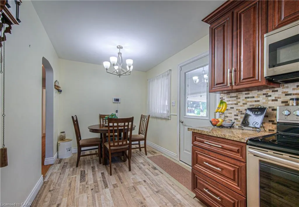 1584 Concession Road