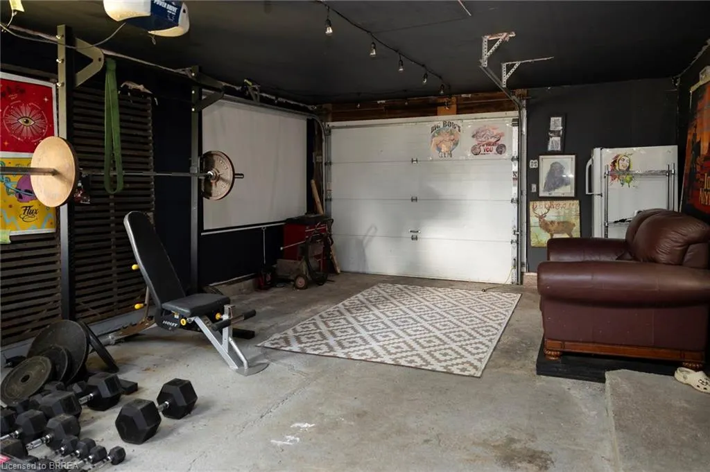 80 Stover Street N