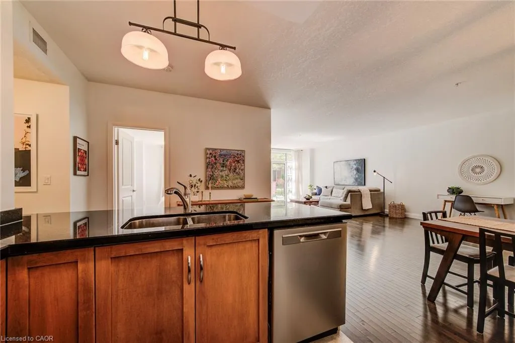 165 Duke Street E, #110
