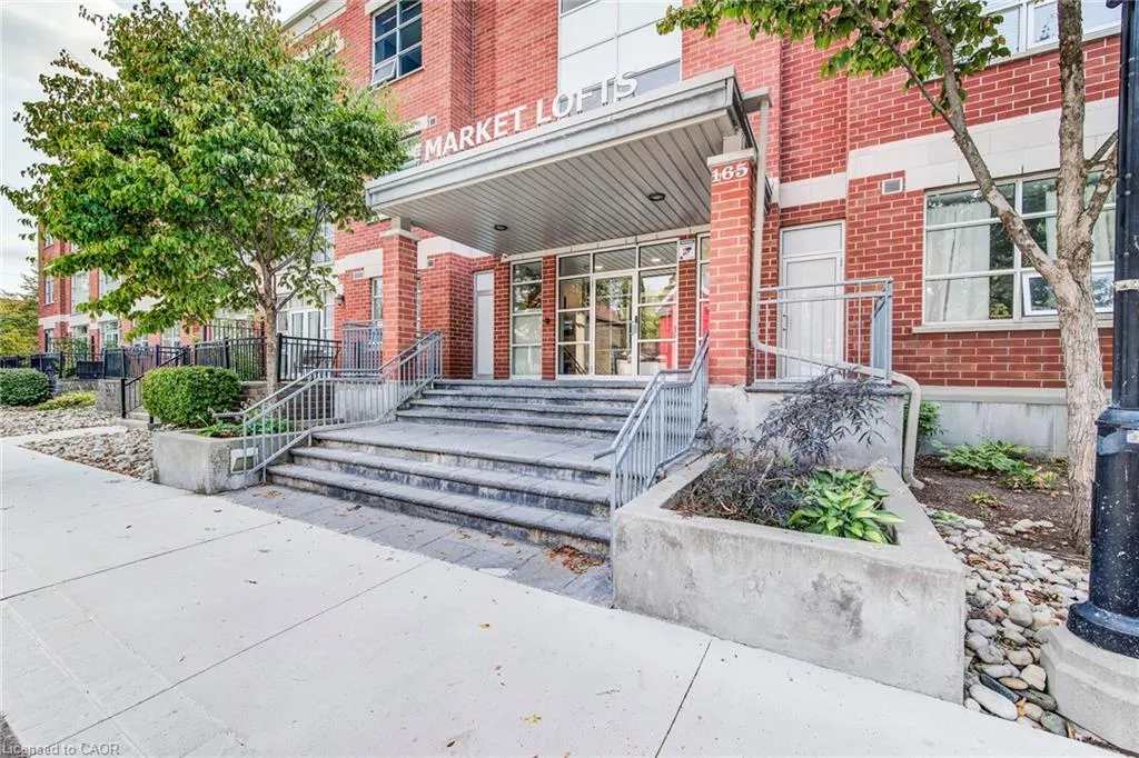 165 Duke Street E, #110