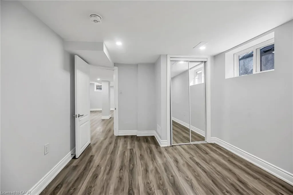 220 Grenfell Street