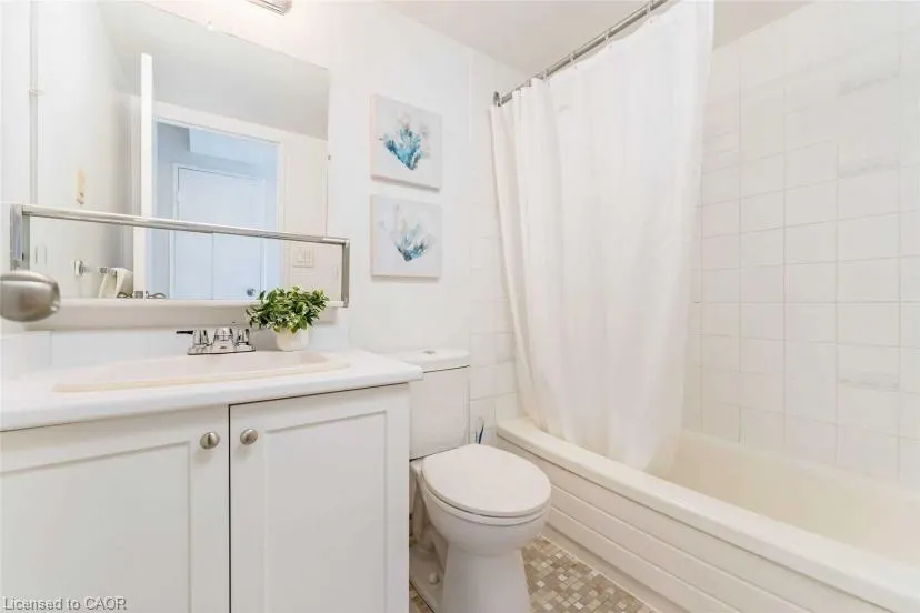 150 Charlton Avenue E, #1208