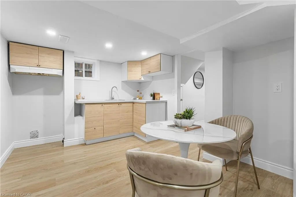 319 East 28th Street