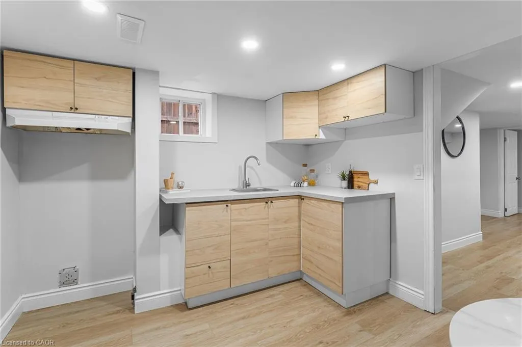 319 East 28th Street