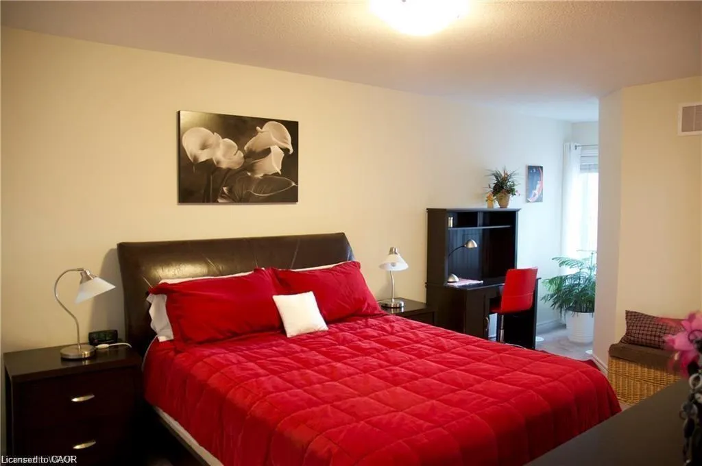 420 Linden Drive, #19