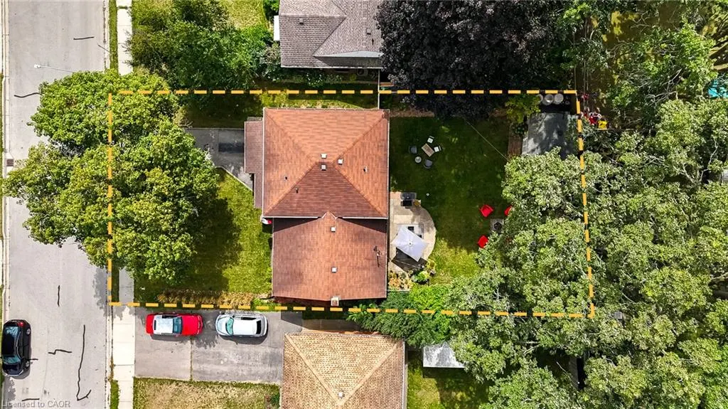 20 Taylor Crescent