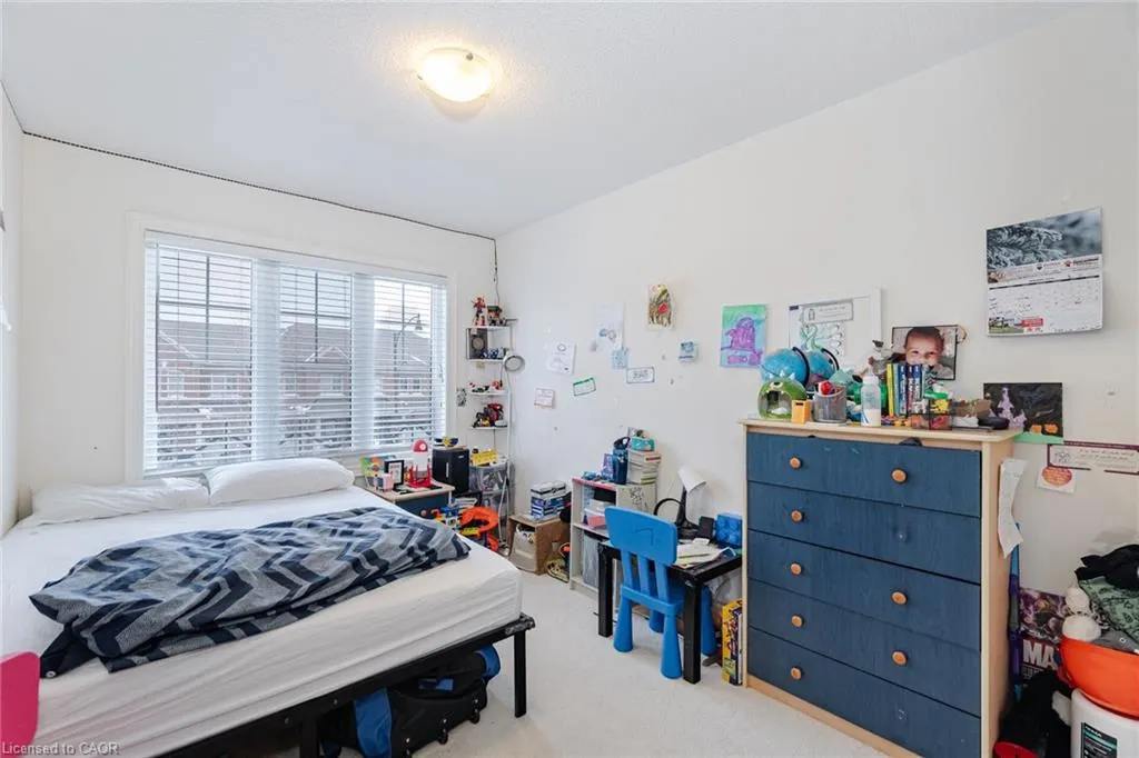 7 Lady Evelyn Crescent
