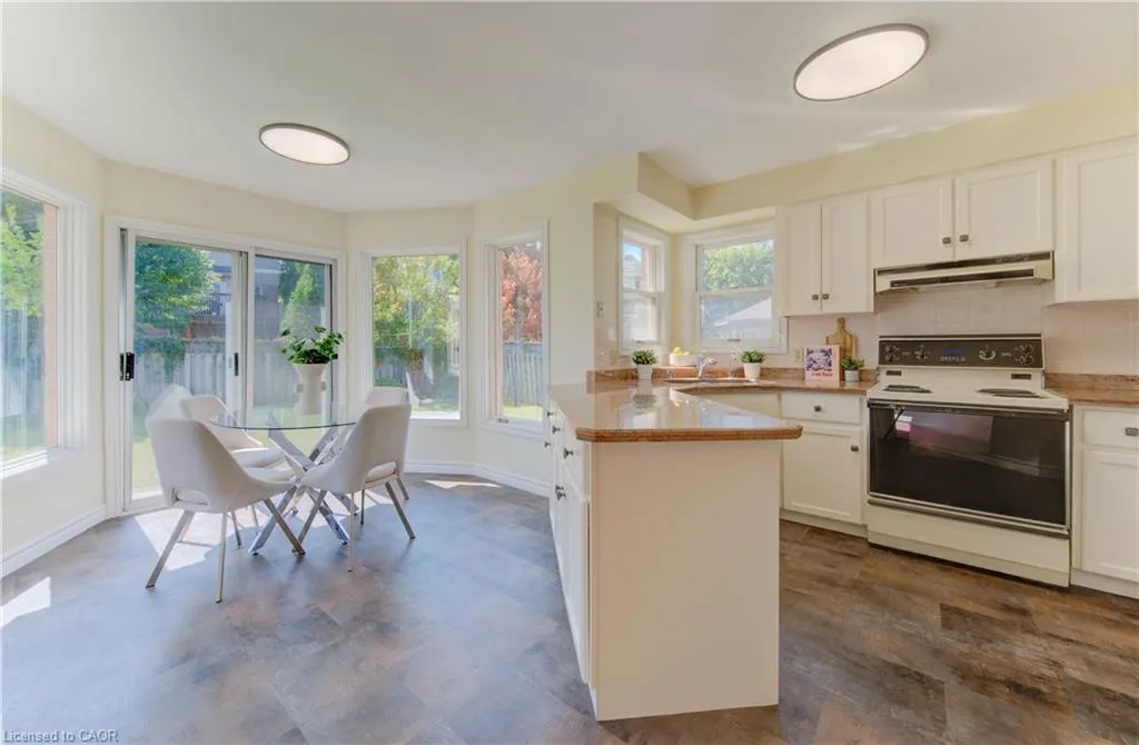 53 Lynnvalley Crescent