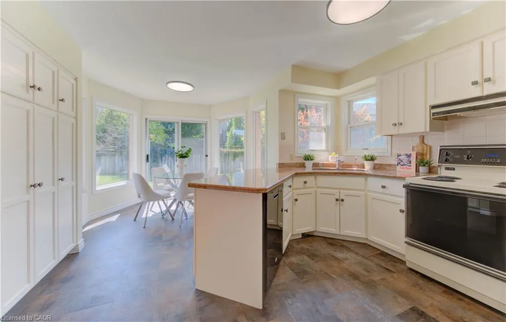 53 Lynnvalley Crescent