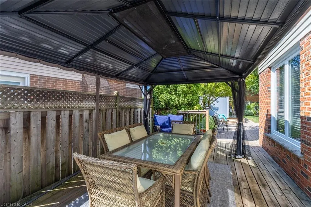 1580 Woodeden Drive