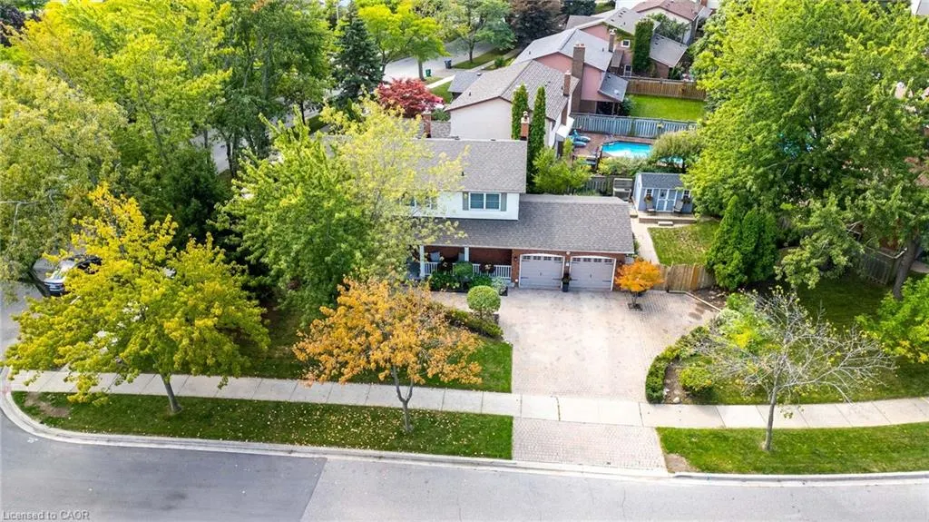 1580 Woodeden Drive
