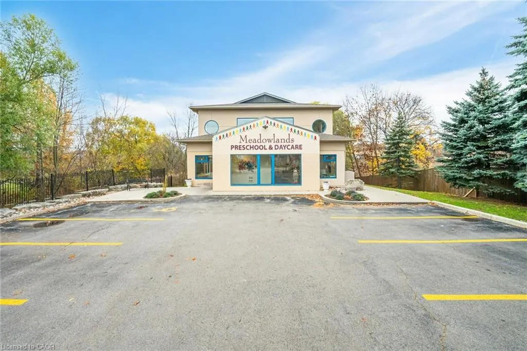 900 Golf Links Road