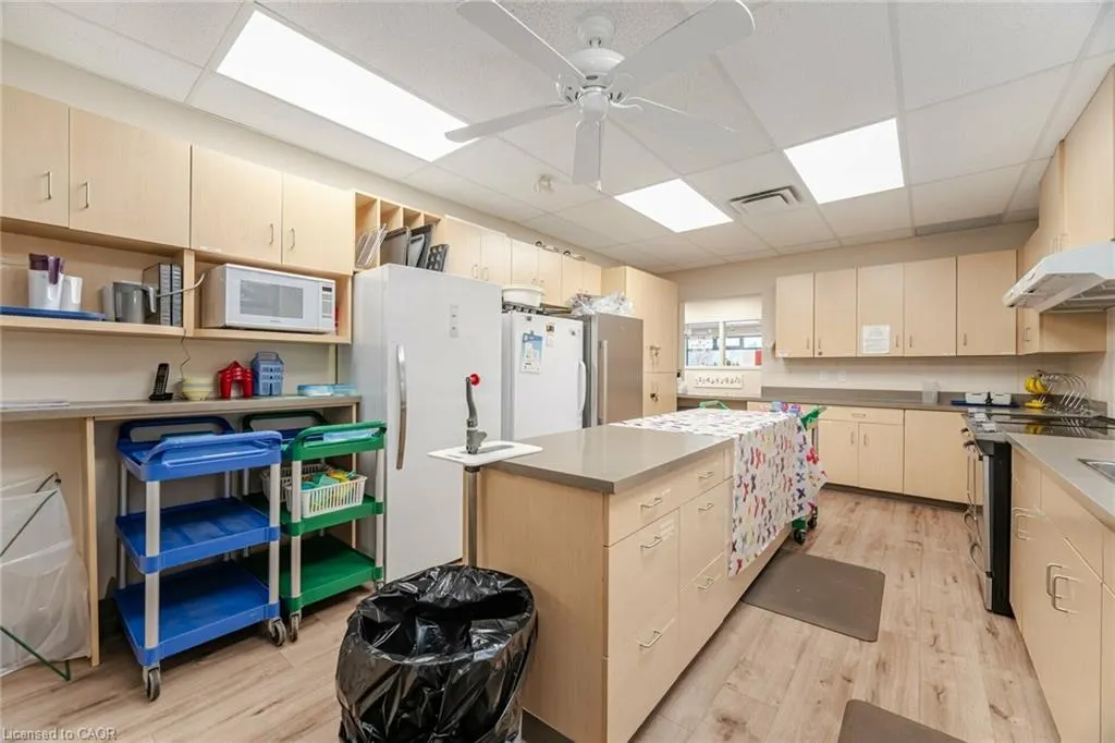 900 Golf Links Road