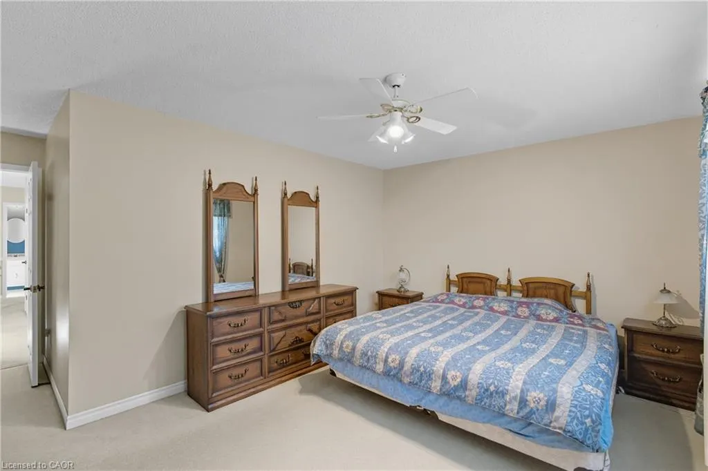 3149 Michael Crescent