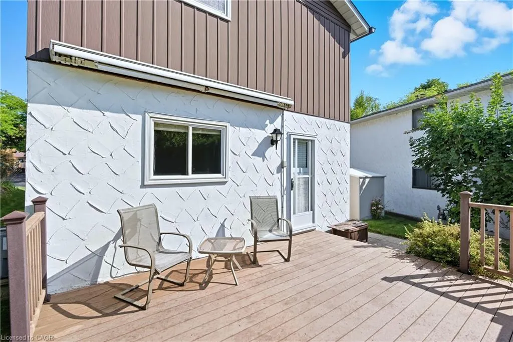 3149 Michael Crescent