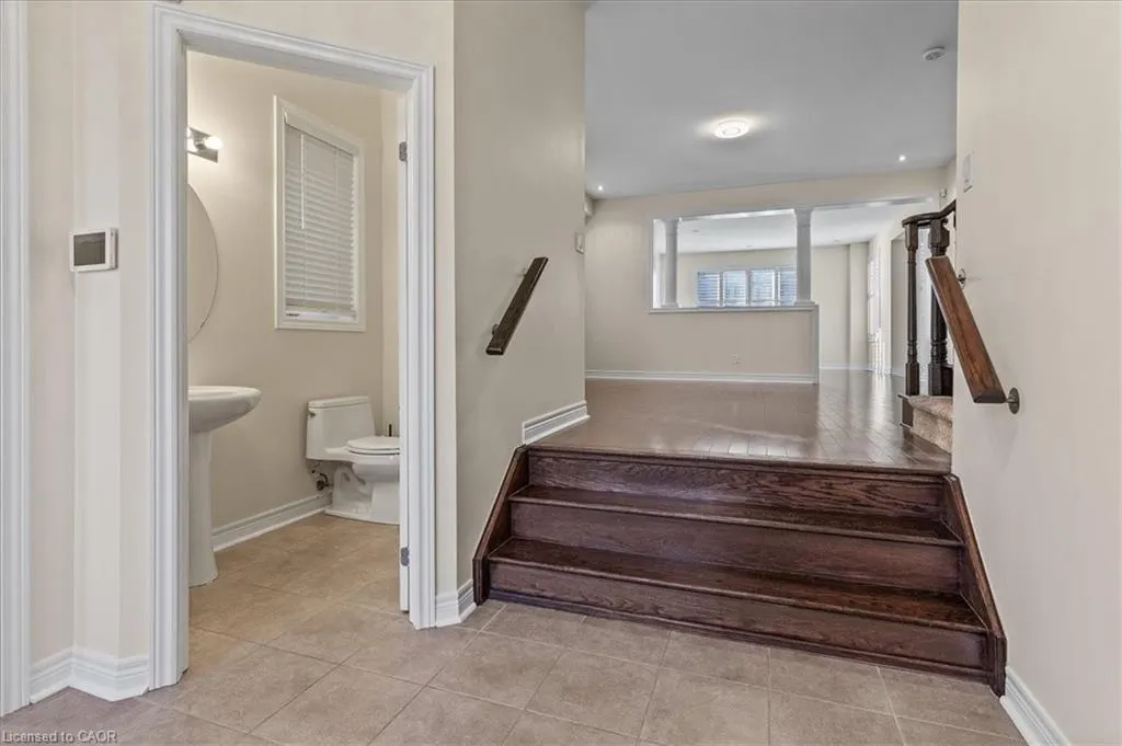 425 Rideau River Street
