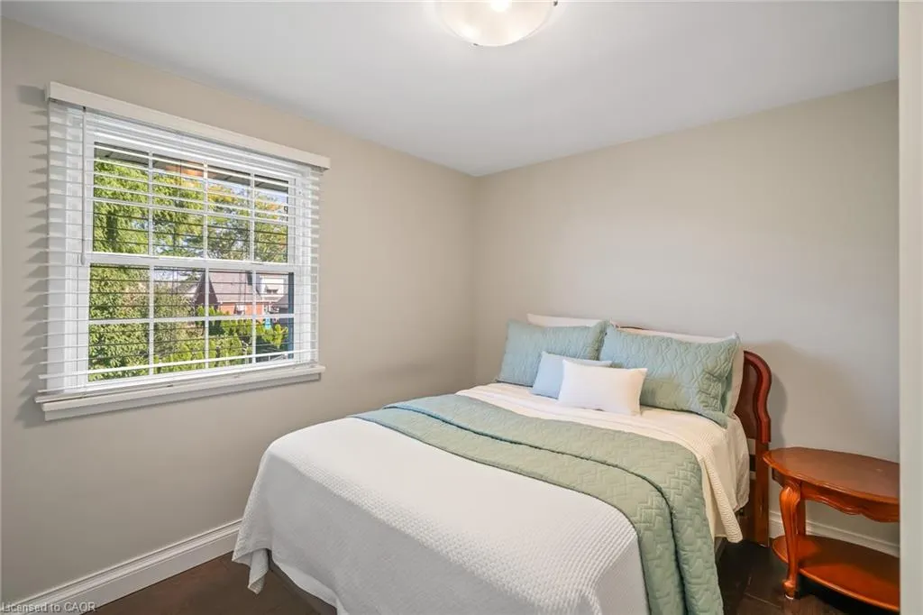 4 Upper Canada Drive