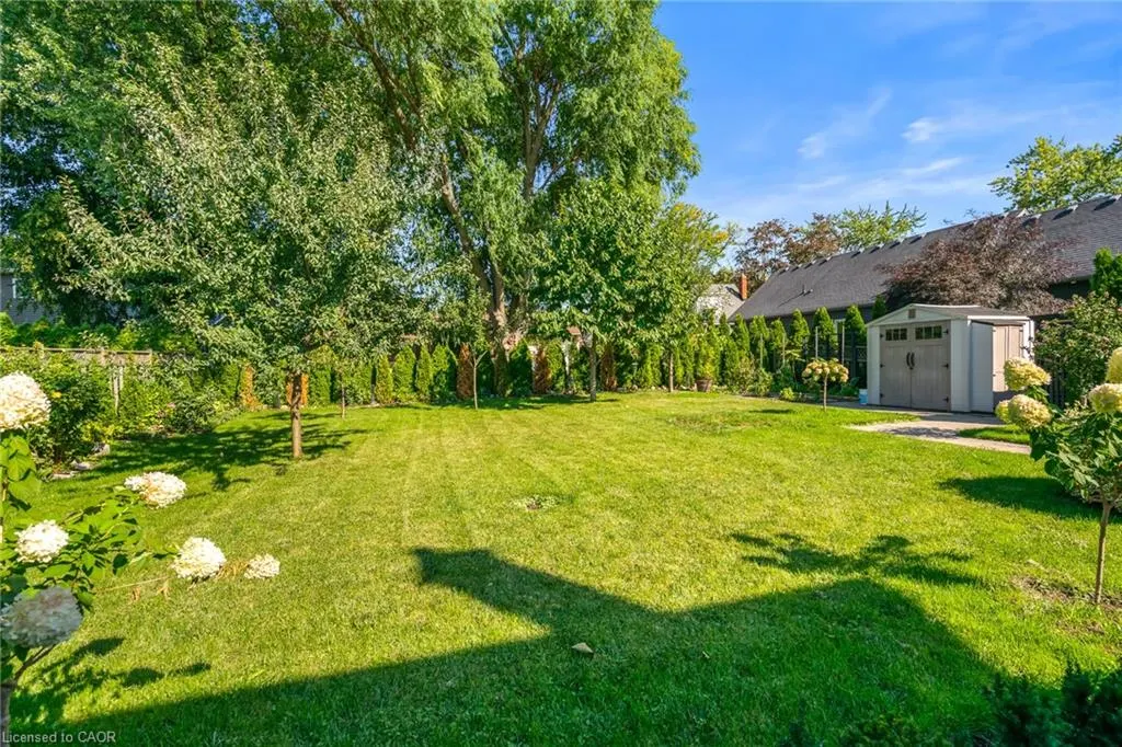 4 Upper Canada Drive