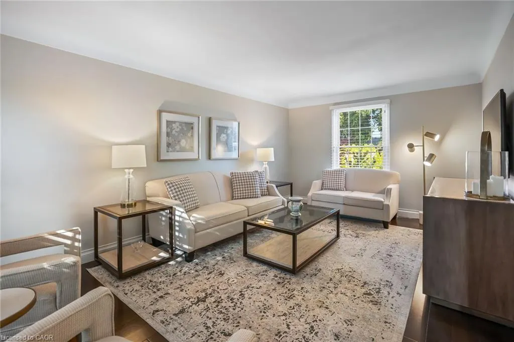 4 Upper Canada Drive