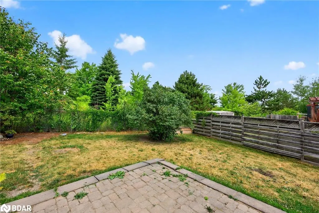 64 Gadwall Avenue