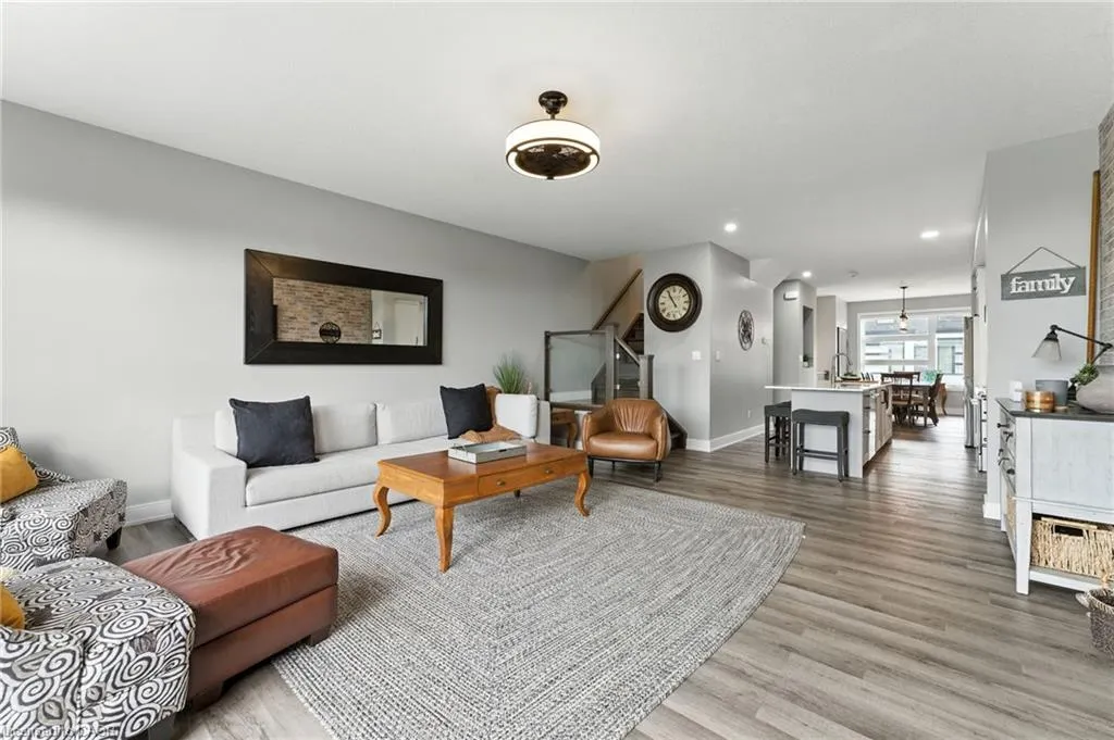60 Arkell Road, #33