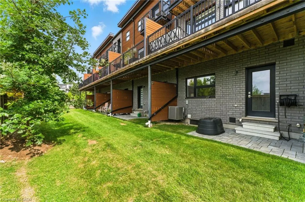 60 Arkell Road, #33