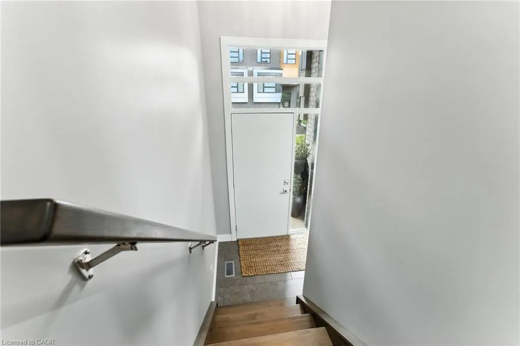 60 Arkell Road, #33