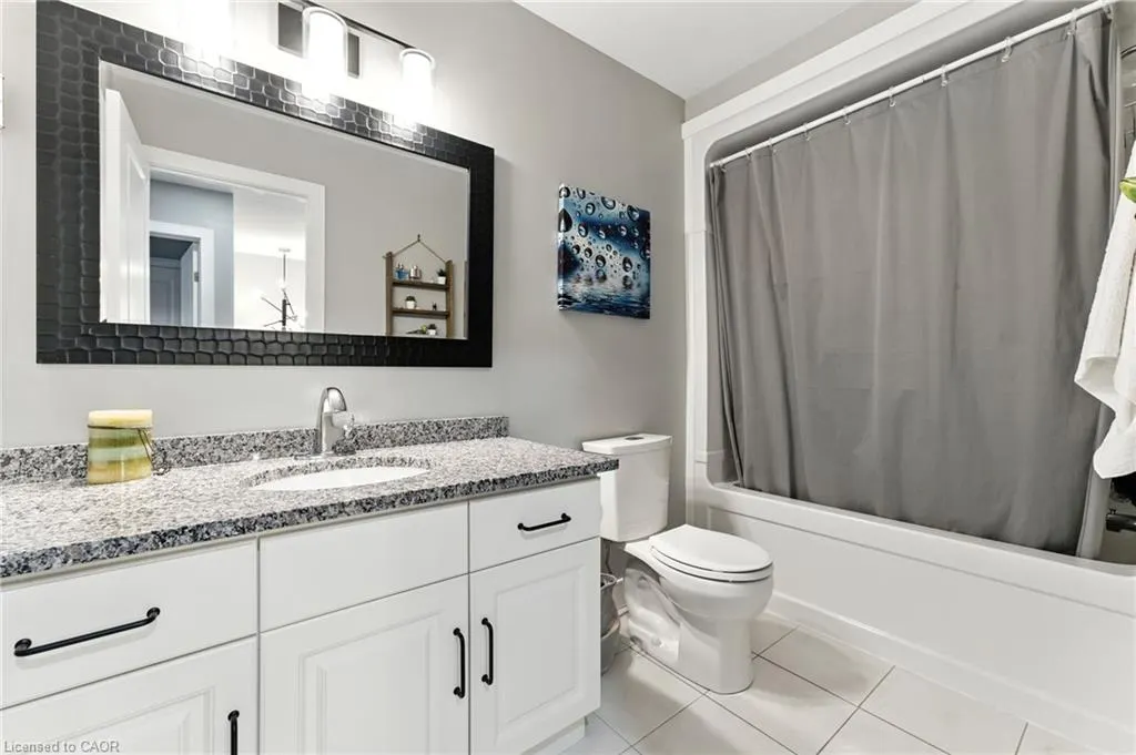 60 Arkell Road, #33