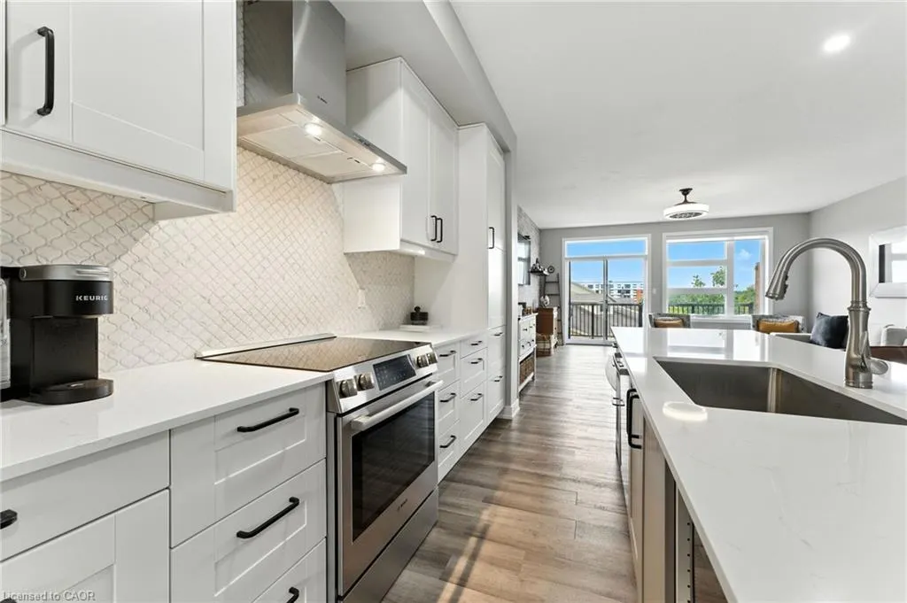 60 Arkell Road, #33