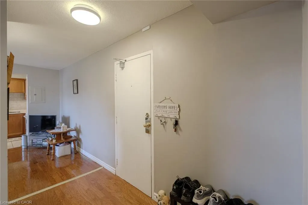 648 Grey Street, #308