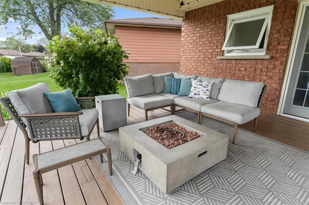 87 Loyalist Drive