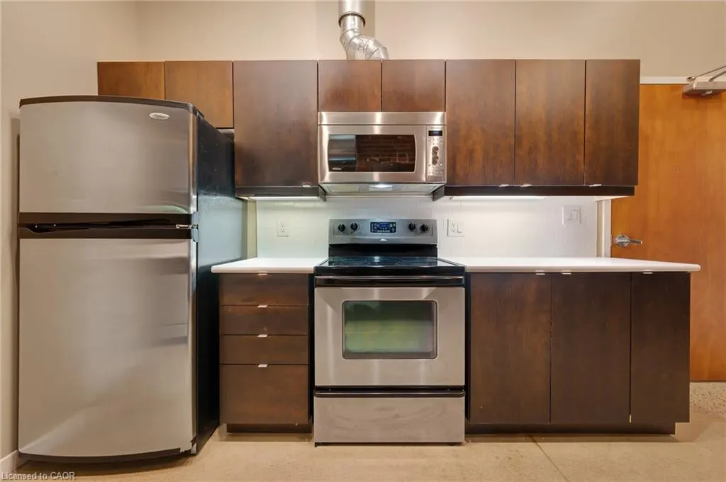 85 Spruce Street, #206