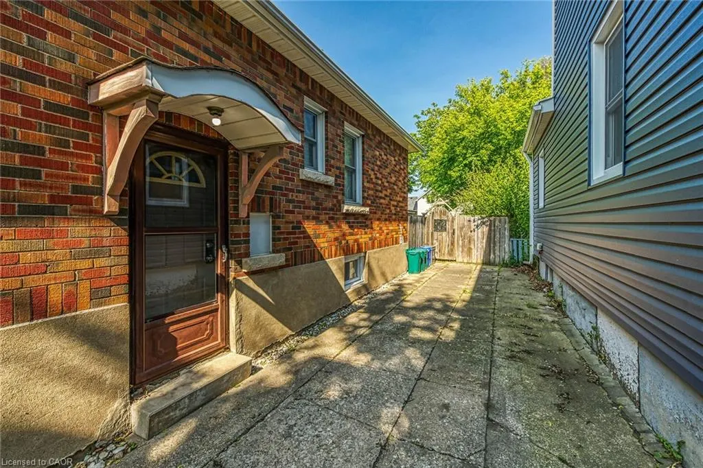 70 Concord Avenue