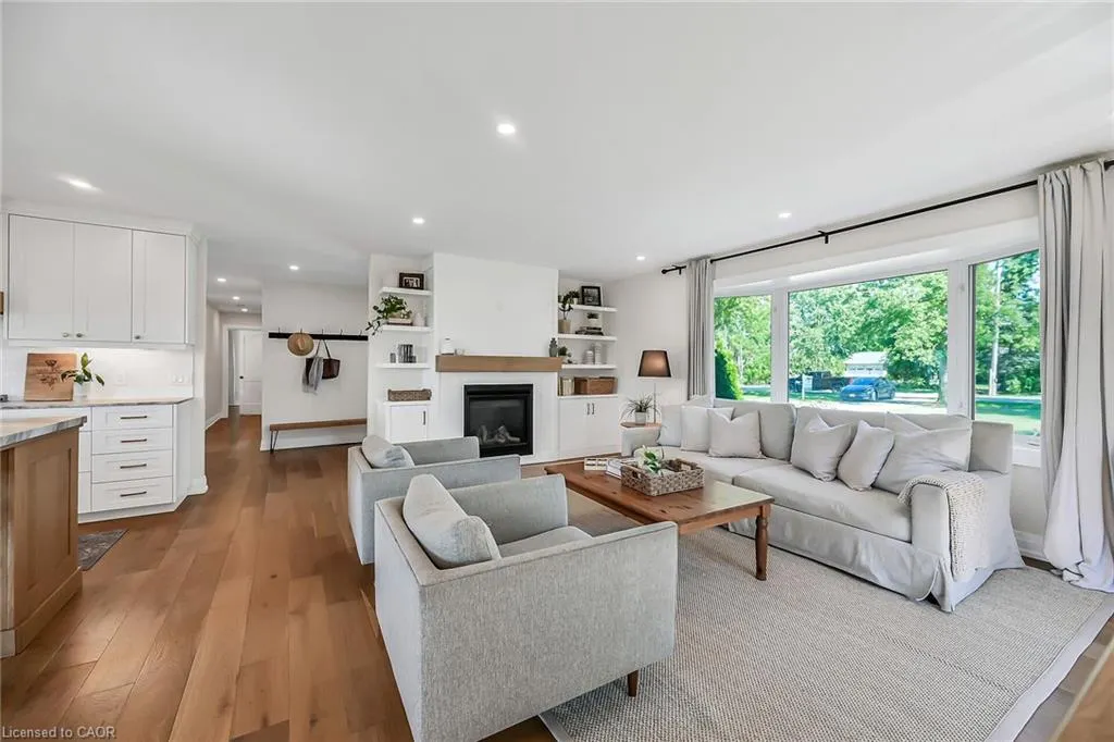 2121 Golf Club Road