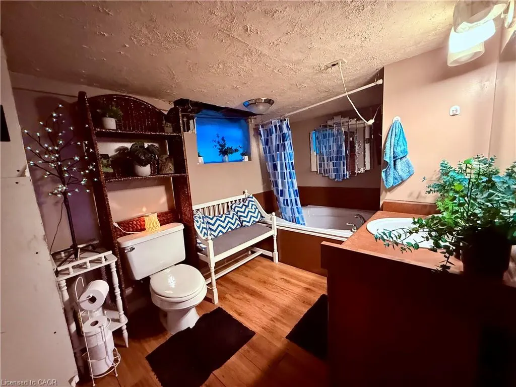 33 Cozy Street