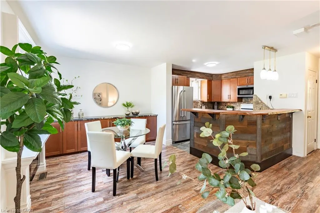 47 Dawn Crescent