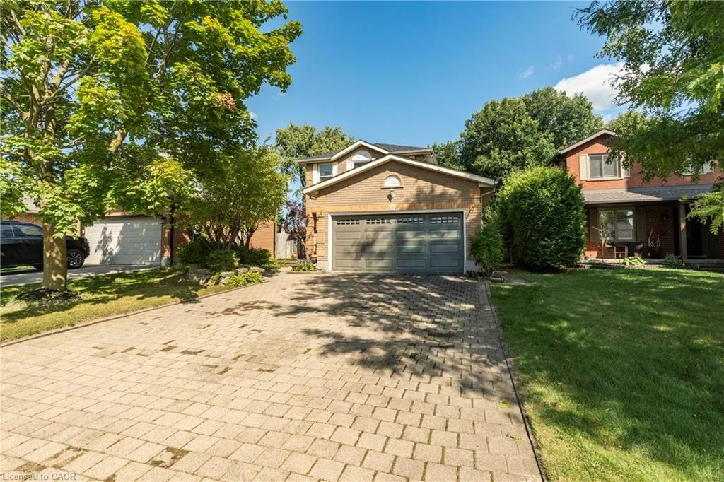 47 Dawn Crescent