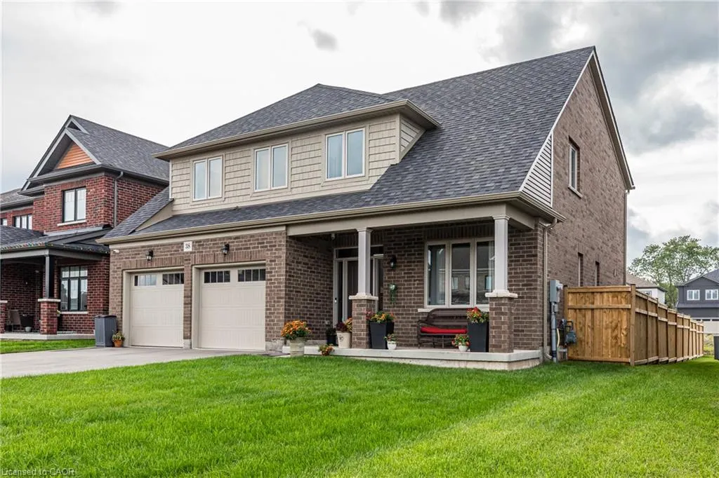 38 Oriole Crescent