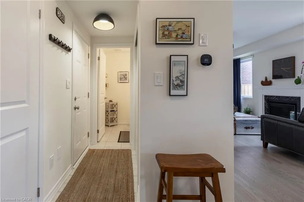 38 Oriole Crescent