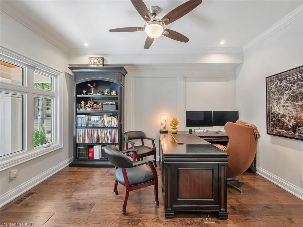 3087 Lakeshore Road
