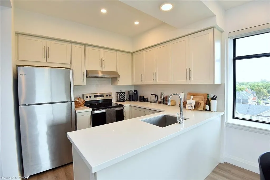 30 Hamilton Street S, #510