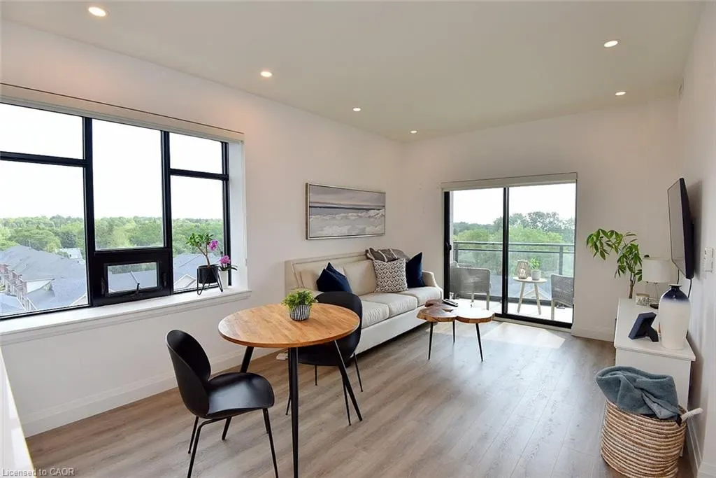 30 Hamilton Street S, #510