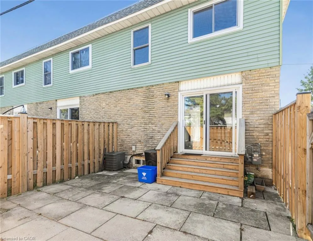 25 Bryna Avenue, #F