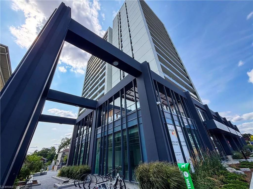 741 King Street W, #108
