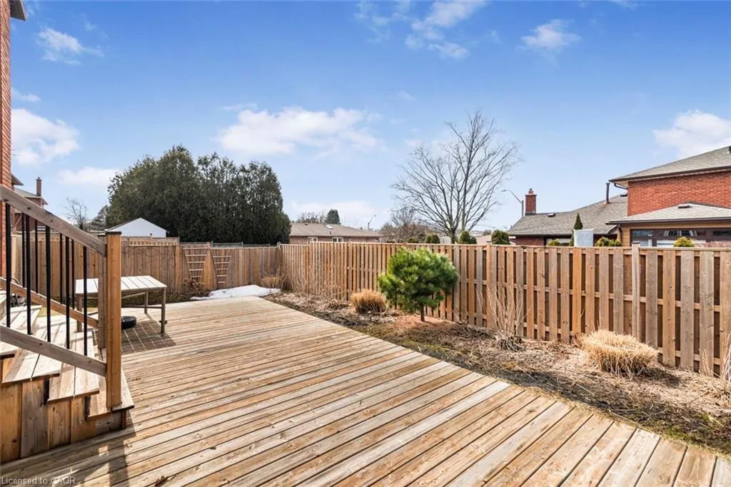 39 Guildwood Drive