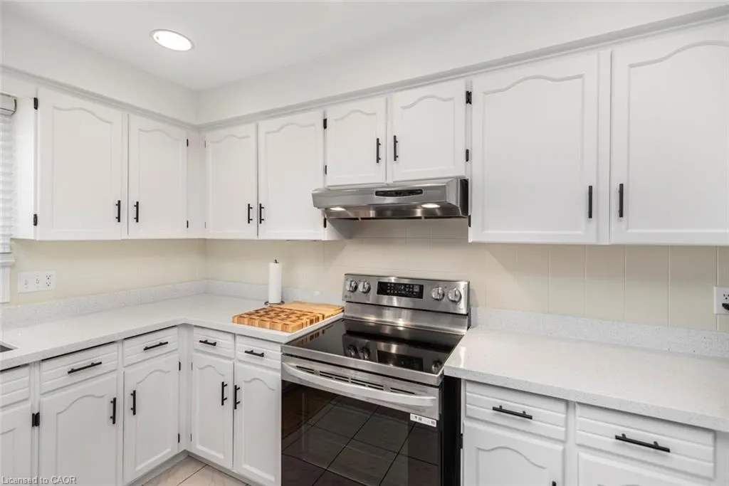 39 Guildwood Drive