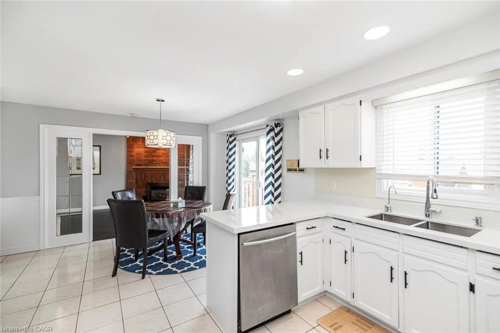 39 Guildwood Drive