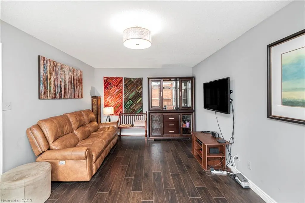 39 Guildwood Drive