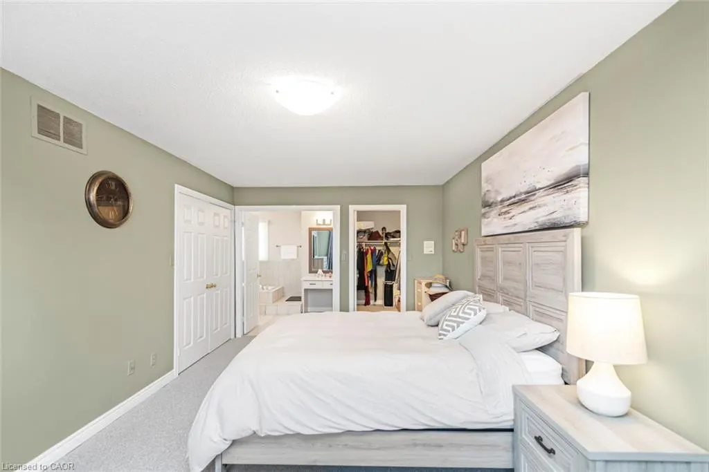 39 Guildwood Drive