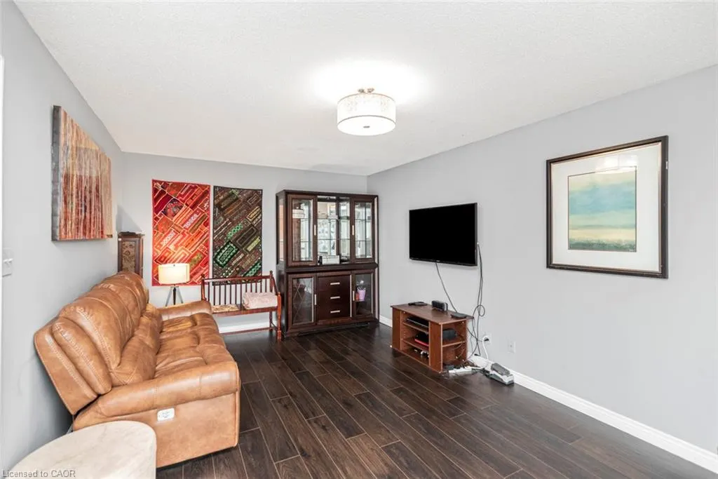 39 Guildwood Drive